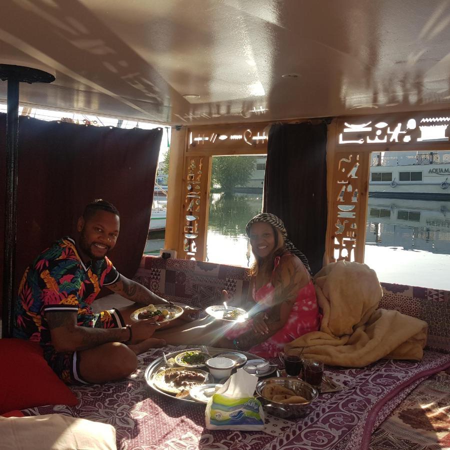 Nile Sunrise Felucca Boat Private Rental Luxor Ngoại thất bức ảnh