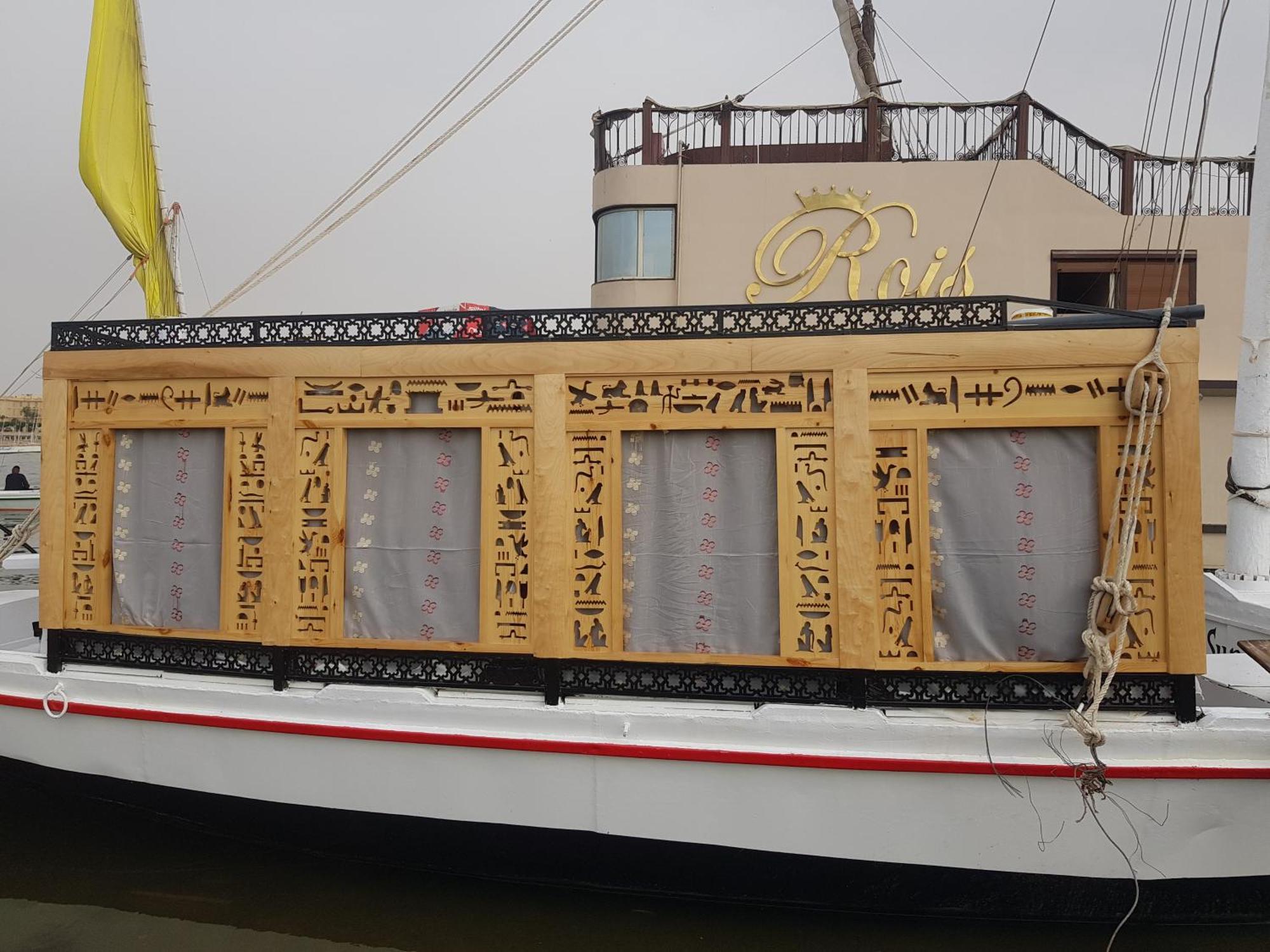 Nile Sunrise Felucca Boat Private Rental Luxor Phòng bức ảnh